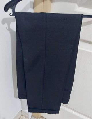 Traje Zara negro hombre