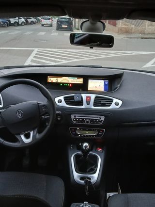 Renault Scenic 2010