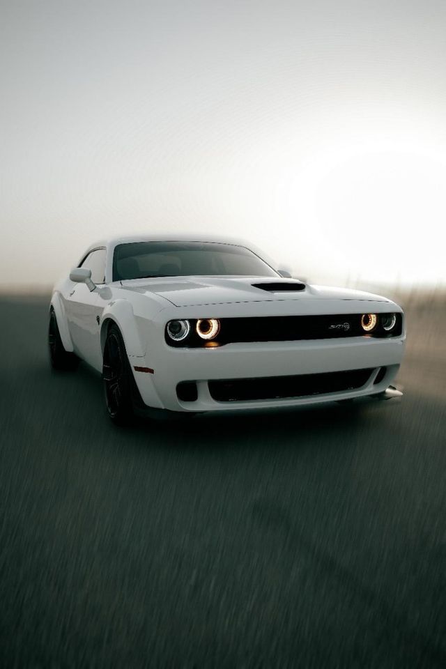 Dodge challenger  2019