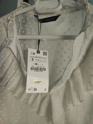 Blusa Zara blanca - Plumeti