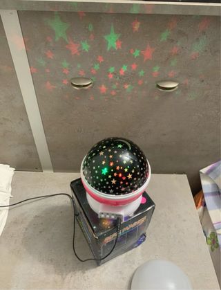 Proyector estrellas niños - Luces quitamiedos
