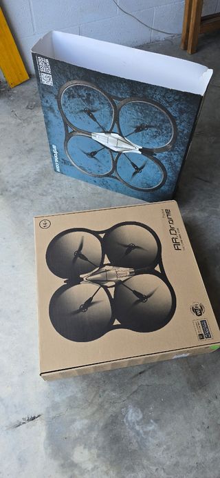 Drone Parrot AR.Drone usato