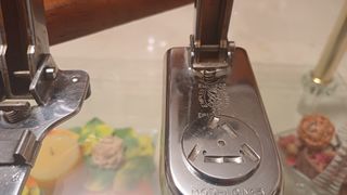 Grapadoras antiguas: primeras fabricadas del casco