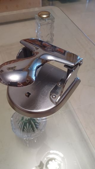 Grapadoras antiguas: primeras fabricadas del casco