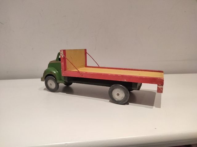 Camión de juguete de Madera antiguo