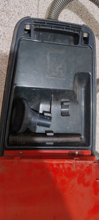 Aspirapolvere Hoover Sensotronic