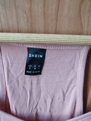 Top de tirantes rosa volantes Shein verano