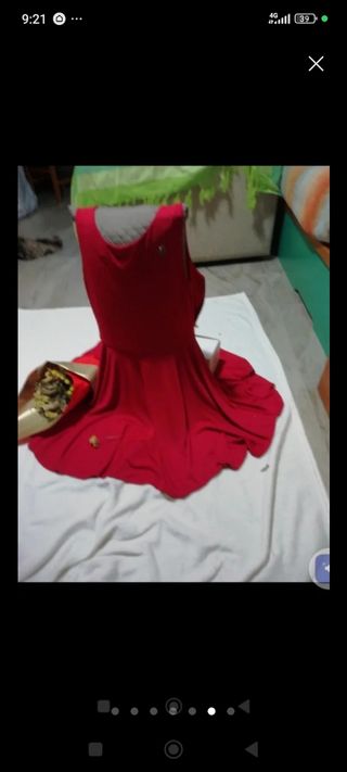 Vestito rosso estivo