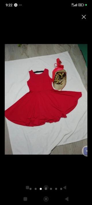 Vestito rosso estivo