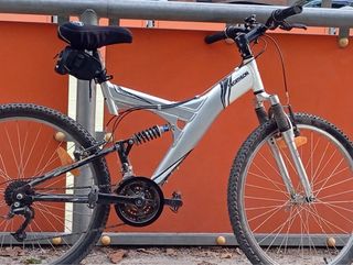 Bicicleta montaña B'Twin Rockrider