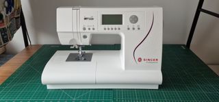 Maquina de coser Singer C430