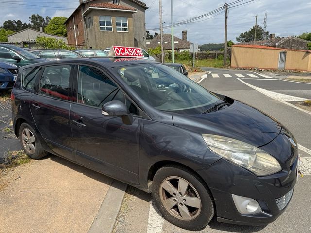 Renault Grand Scenic 2010