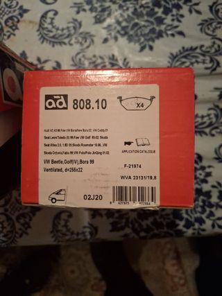 Discos freno AD 808.10 x2
Pastillas de freno x2