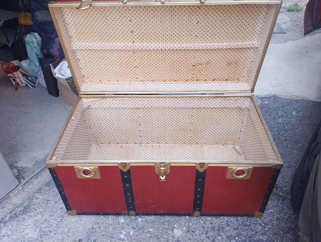 Baule vintage anni '60 rosso e oro