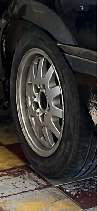 CAMBIO LLANTAS EN 15 PULGADAS POR LLANTAS EN 16”