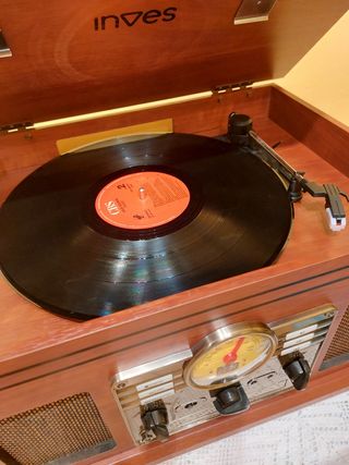 Tocadiscos Vinilos Ines marrón