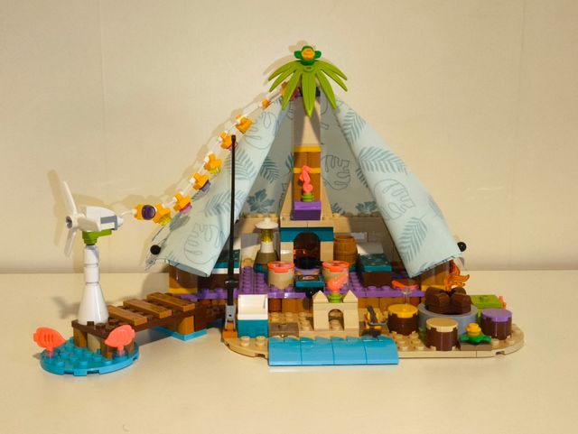 Lego Friends 41700 campeggio sulla spiaggia