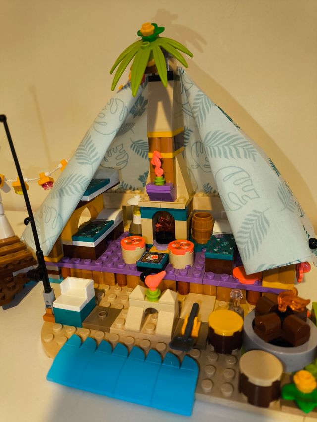 Lego Friends 41700 campeggio sulla spiaggia