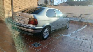 BMW Serie 3 compac 