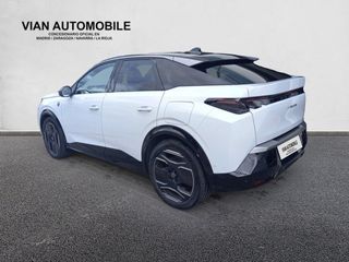 Peugeot e-3008 GT Eléctrico 157kW