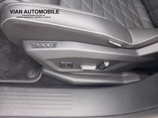 Peugeot e-3008 GT Eléctrico 157kW