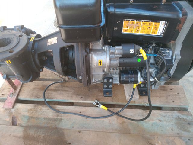 Moto bomba agua riego