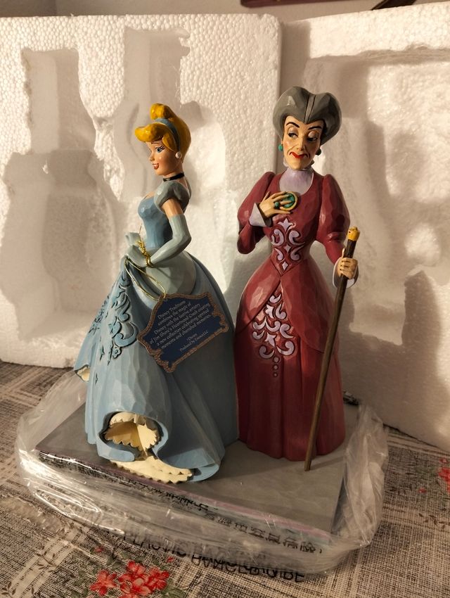 Figura Disney Traditions Cenerentola