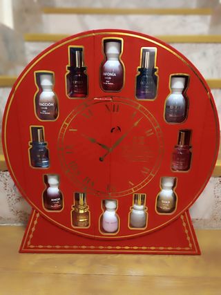 OFFERTA COLLECCIONISMOR WATCH 12 PROFUMI NUOVI DI ZECCA