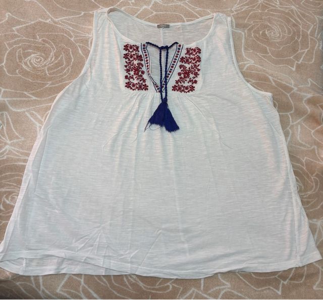 Blusa OVS bianca ricamata tg. unica