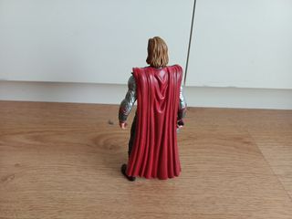 Figura Thor Marvel