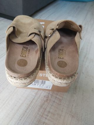 Zuecos Ulanka beige - talla 41