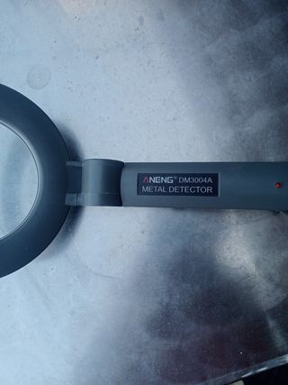 Detector Metales ANENG DM1106A