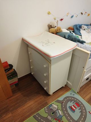 Cambiador bebé con cajones