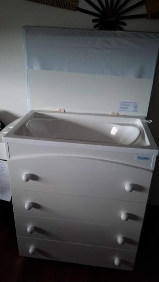 Cambiador bebé con cajones