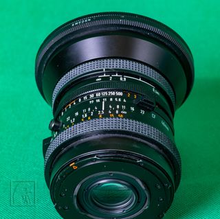 Objetivo Hasselblad 4/40