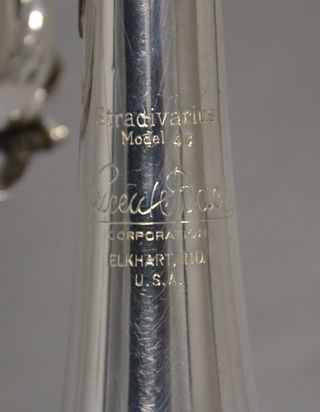 Trompeta Sib Bach Stradivarius 43 Corporation