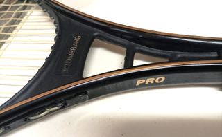 RAQUETA DE TENIS BOOMERANG PRO CON SU FUNDA