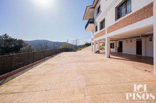 Chalet en venta en La Floresta - Les Planes en Sant Cugat del Vallès