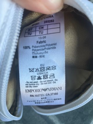 Neceser Emporio Armani blanco