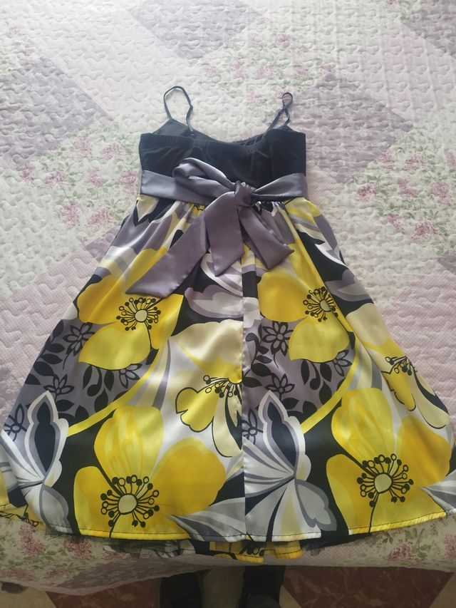 Vestido corto estampado flores