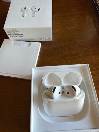 AirPods 4 Apple Blancos