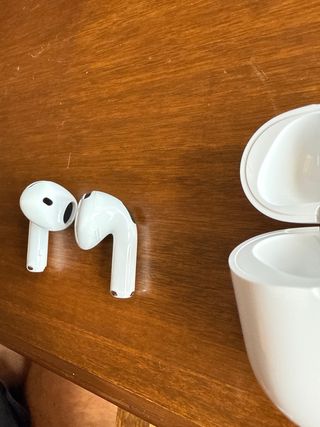 AirPods 4 Apple Blancos