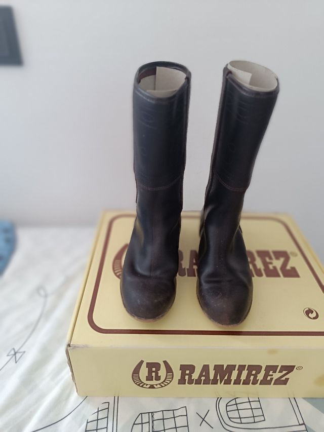 Botas altas Valverde del camino niño número 30