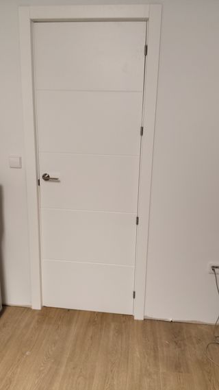 Instalación tarima flotante y puertas de interior