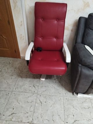 Sillón masaje rojo y blanco