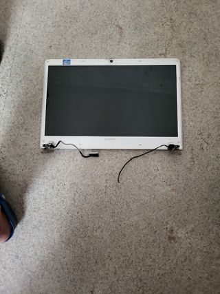 Schermo Sony Vaio VPCEH bianco