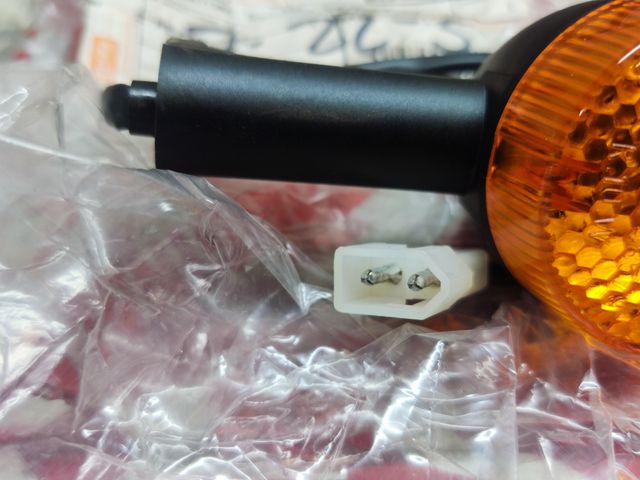 UN INTERMITENTE D.D./T.I. PARA APRILIA RSV 1000