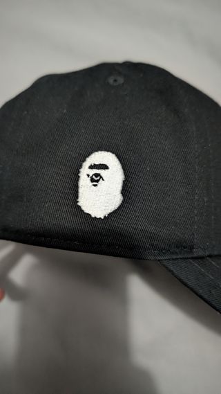 Gorra Adidas x Bape negra