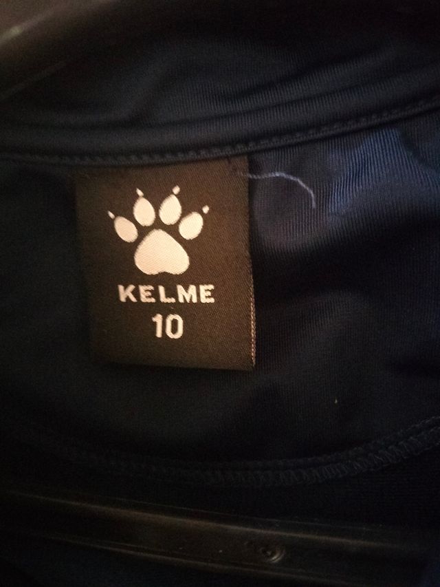 Chándal Kelme niño talla 10
