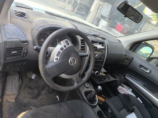 DESPIECE NISSAN X-TRAIL 2.0 DIESEL 2010